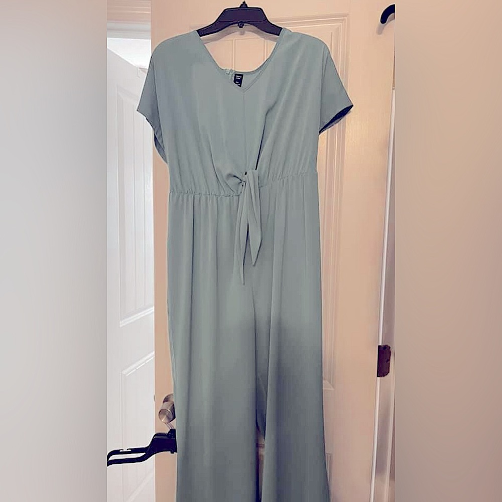Tie Front Dolman Sleeve Jumpsuit